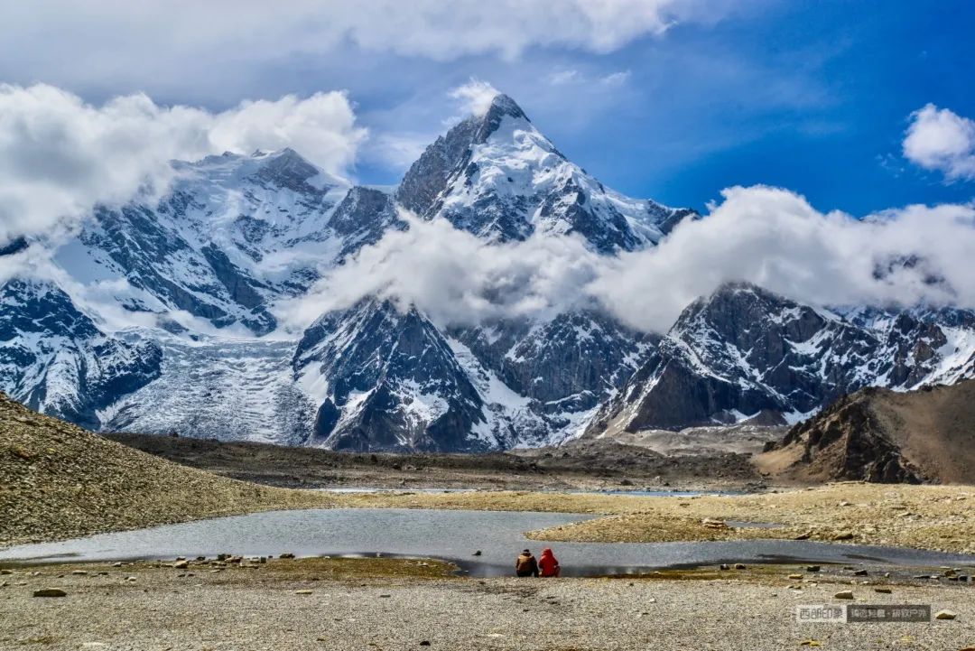 没时间废话了，快去希夏邦马