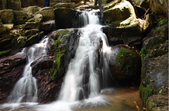 深圳羊台山和阳台山区别,羊台山和阳台山是一个地方吗