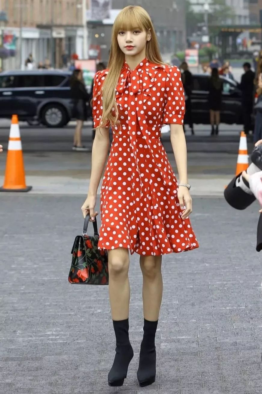 解锁冬日高级感穿搭,解锁潮流单品