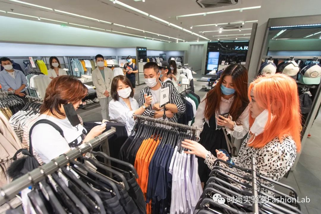 武汉Zara汉街店重新开幕,迈向可持续时尚新未来