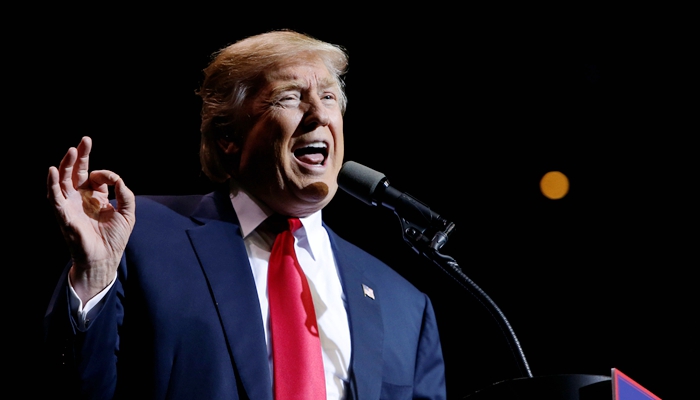 特朗普再也不看美国足球比赛了，那就专心发推特吧