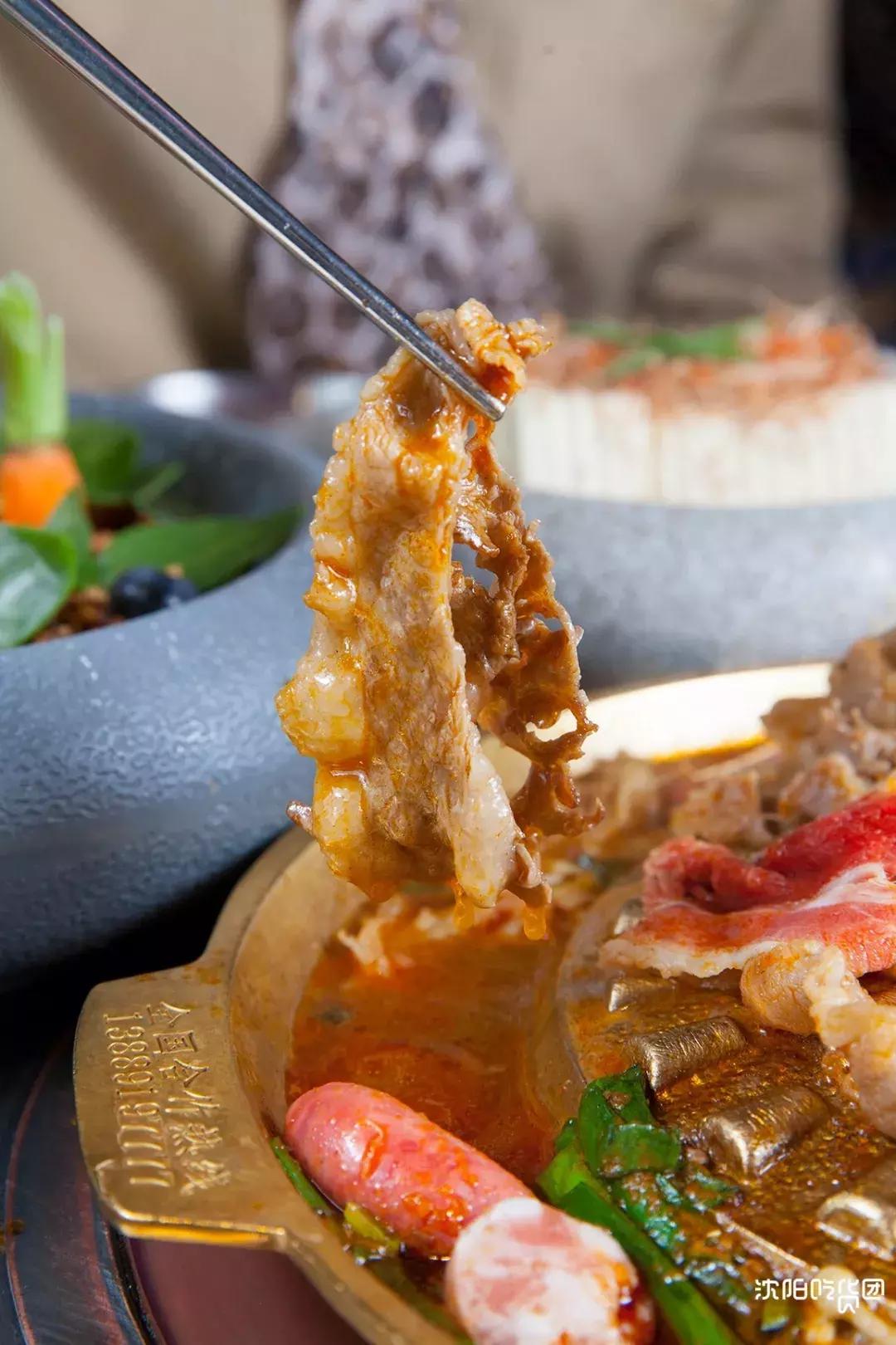 ¥300抵¥800花!年末巨狠福利来了,这还是我认识的小猪小牛吗?