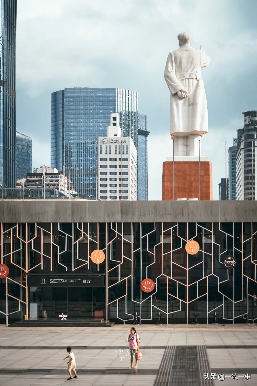 摄影12人组,成都拍人像摄影的大神