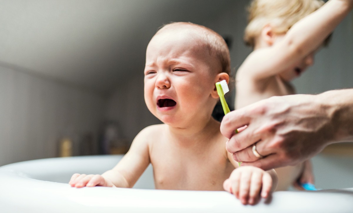 夏天到了,孩子却不爱洗澡?3招,教会家长养出爱干净的宝宝