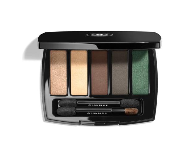 香奈儿彩妆4个颜色,香奈儿彩妆北京