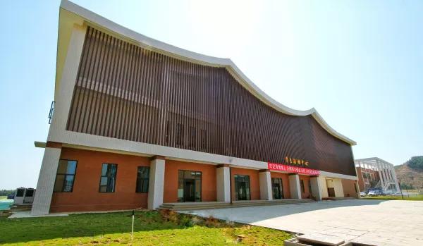 广东大学巡礼-广东工程职业技术学院