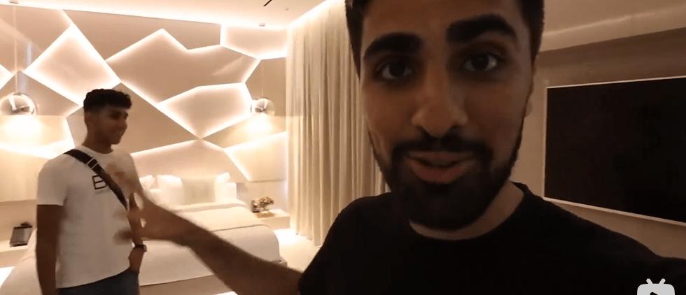 迪拜小哥豪宅,迪拜土豪哥卖劳斯莱斯