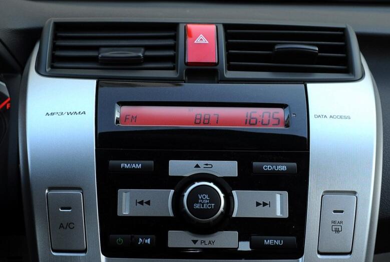 福建锋范一万多二手车,山东一万多的本田锋范