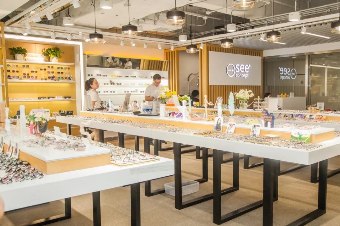 288切边太阳镜免费送,300元镜框免费送镜片5折