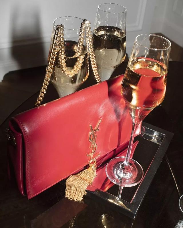 ysl的niki包包值得入嘛,ysl的niki包包什么档次