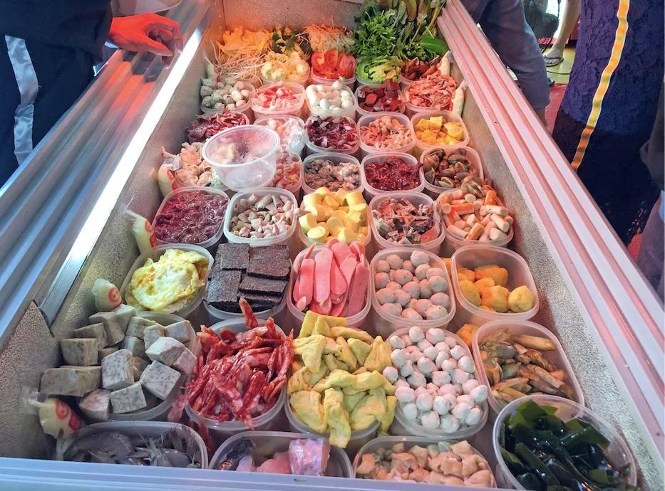 没事千万别去八市！厦门90后姑娘冒雨带着两百块来这里，结果...