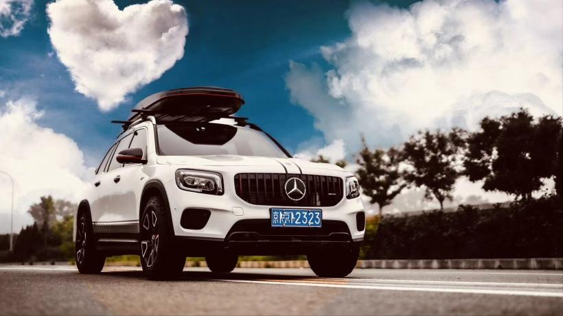 越野轮胎搭配在小车上好不好看,越野轮胎配轿车