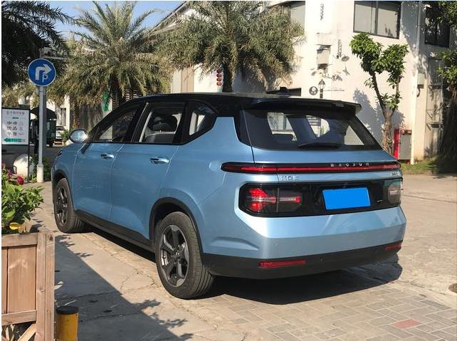 宝骏e100车主690公里真实用车体验,宝骏e100一公里多少电