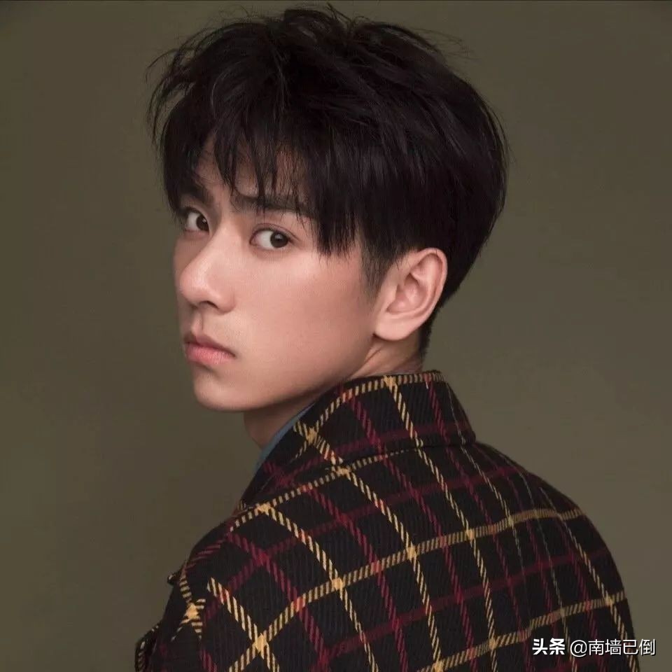 去年最流行的几款男生发型,9款高颜值男生发型分享谁剪谁帅
