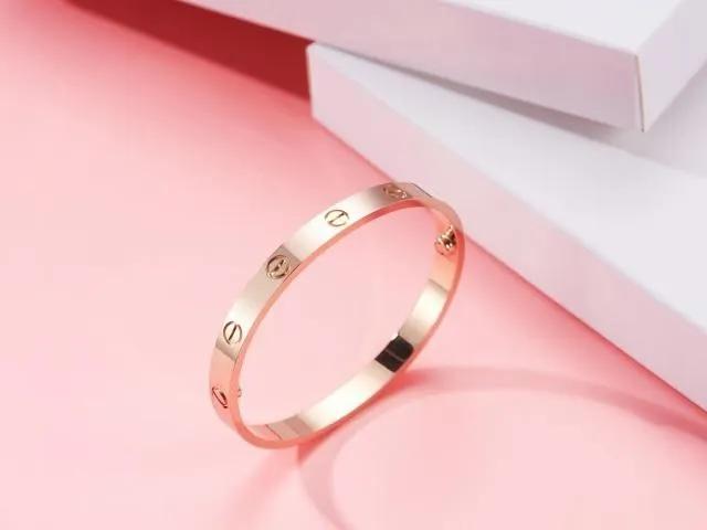 项链手链断了去哪里修,周大福手链断了免费维修吗