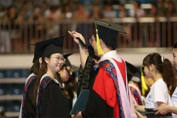 考研专硕和学硕有什么区别,考研专硕与学硕有什么区别