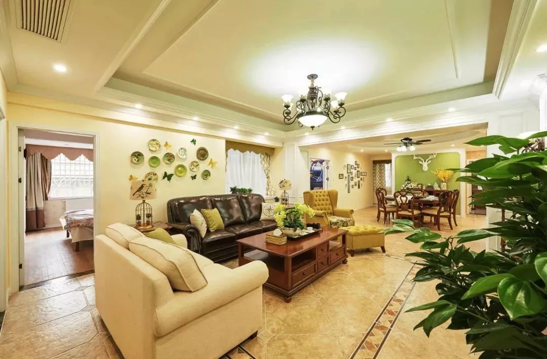 客厅地砖搭配效果图,客厅750x1500瓷砖墙横铺还是竖铺