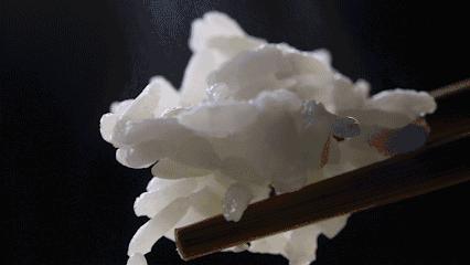 这家餐厅火了特色菜,这家餐厅火了顾客排队