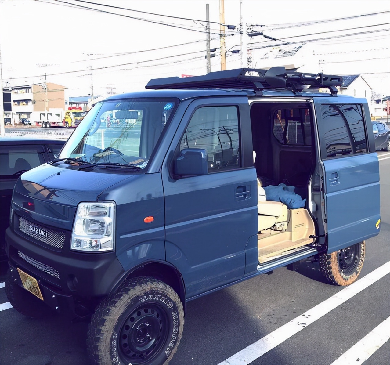 四驱吉姆尼最新款,新款吉姆尼和浪迪