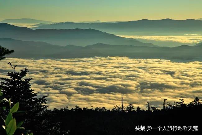 海螺沟温泉瑶池和贡嘎神汤哪家好,海螺沟天域瑶池温泉最新