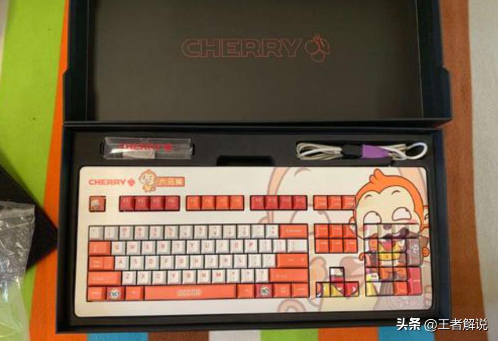 旭旭宝宝贿赂水友金秋礼包,旭旭宝宝17万装备