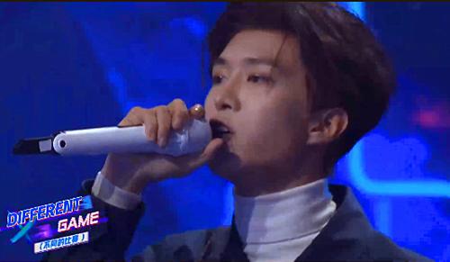 范丞丞龙年红手链,范丞丞橙金色手链