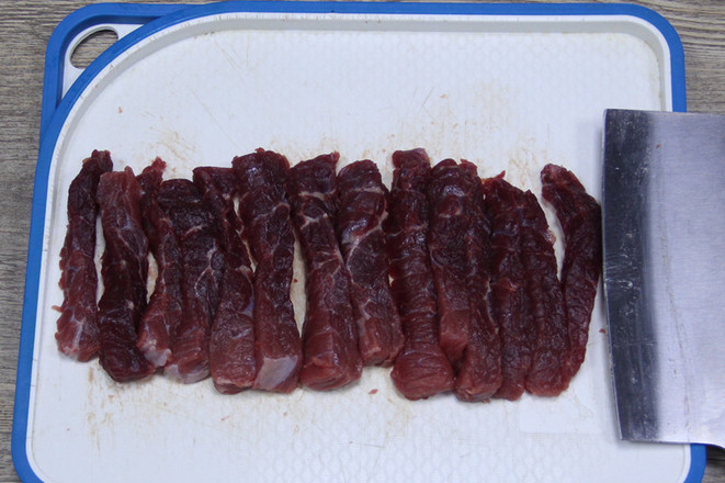 肯德基嫩牛五方要多少英寸的面皮,肯德基嫩牛五方多少钱一个