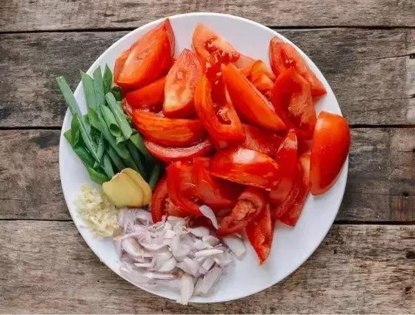 牛肉腌制方法牛肉怎么腌才嫩,牛肉怎么做好吃又嫩西红柿炖牛肉