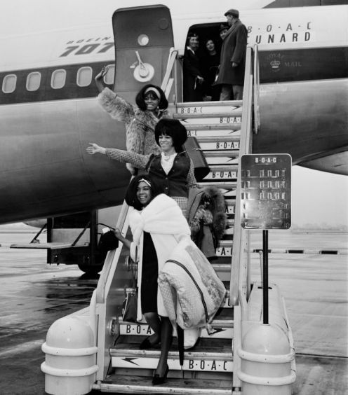 机场街拍方式,机场街拍是谁带火的