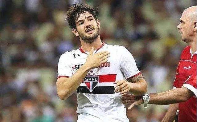 戈亚尼亚竞技近期表现中规中矩,主场能力不佳;米竞技客场防守差