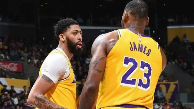 湖人队怎么得到浓眉,湖人如何拿下戴维斯