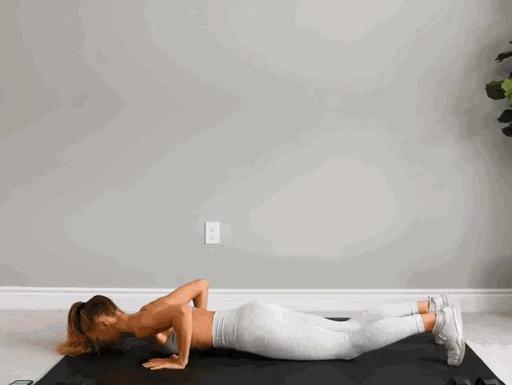 真人版赤木晴子,被称为“日本第一美臀”,热爱运动的女孩最迷人