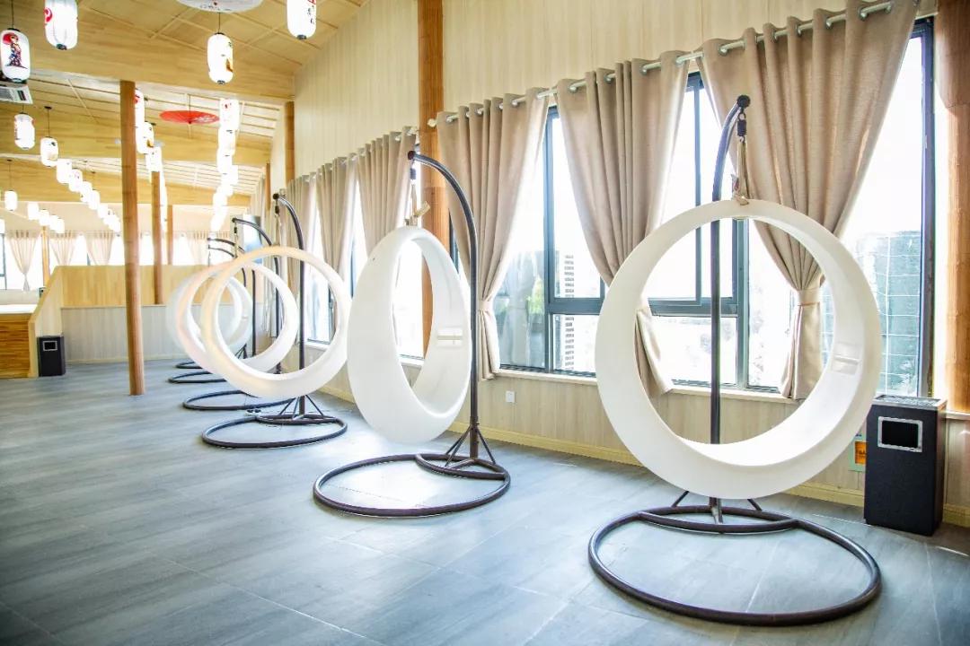 洛阳梦桃源2号会议厅,洛阳梦桃源度假村附近酒店