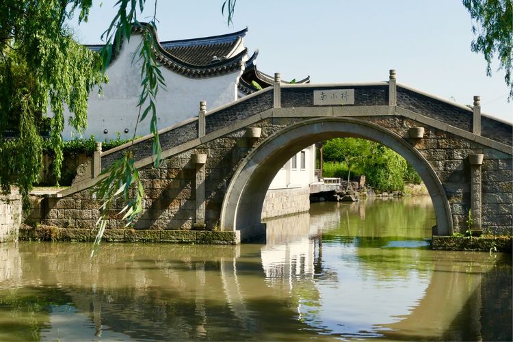 私藏在上海都市深处的古镇，闹中取静，你知道是哪吗？