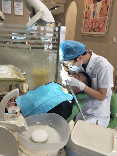 口臭怎么解决最好的方法,口臭怎么办最好的解决方法