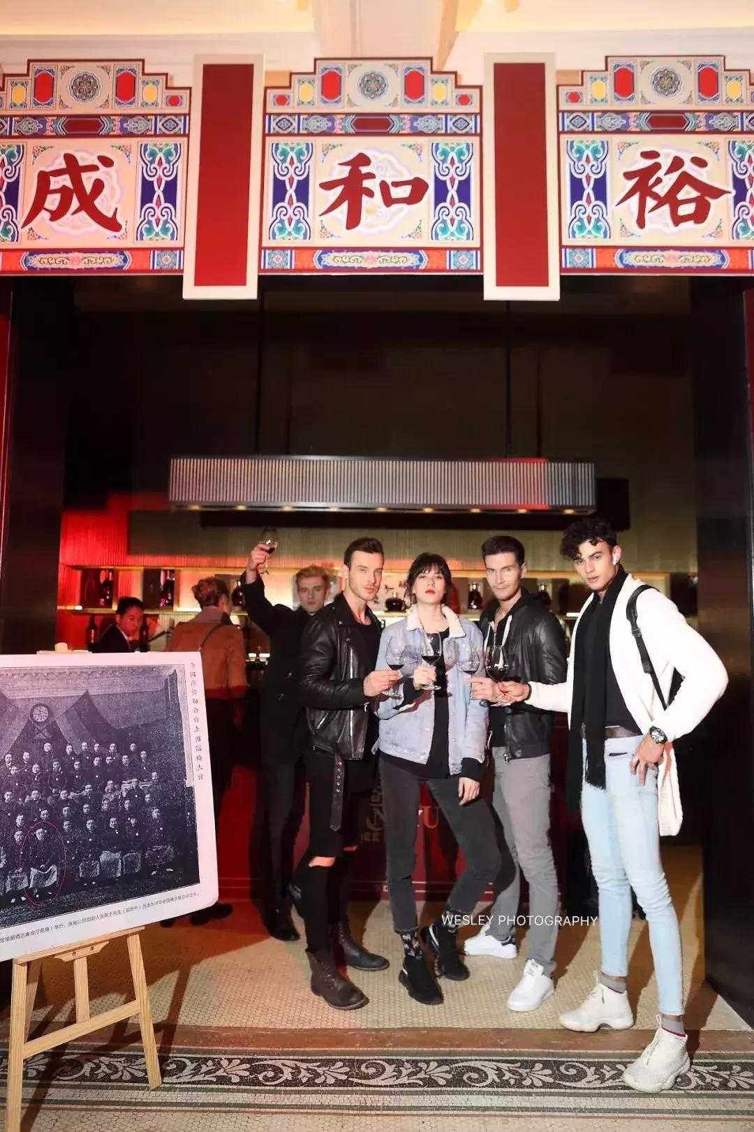 张裕解百纳和国货之光啥区别 (张裕解百纳130周年)