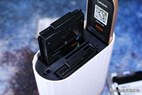 有了联想个人云,没有网盘也能随时随地轻松存取、分享数据