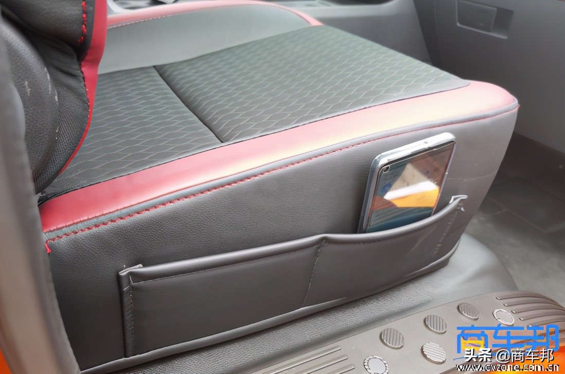 福田领航s1对比江铃顺达小卡,福田领航s1小卡排半柴油版价格