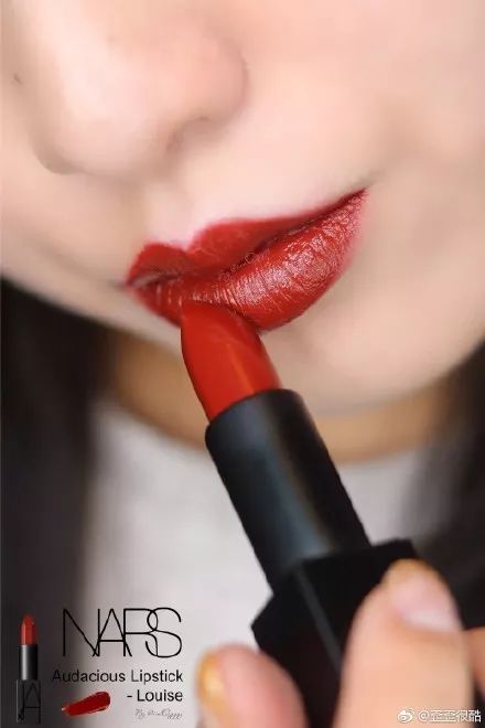 孟美岐口红,全网都在求的口红颜色八支