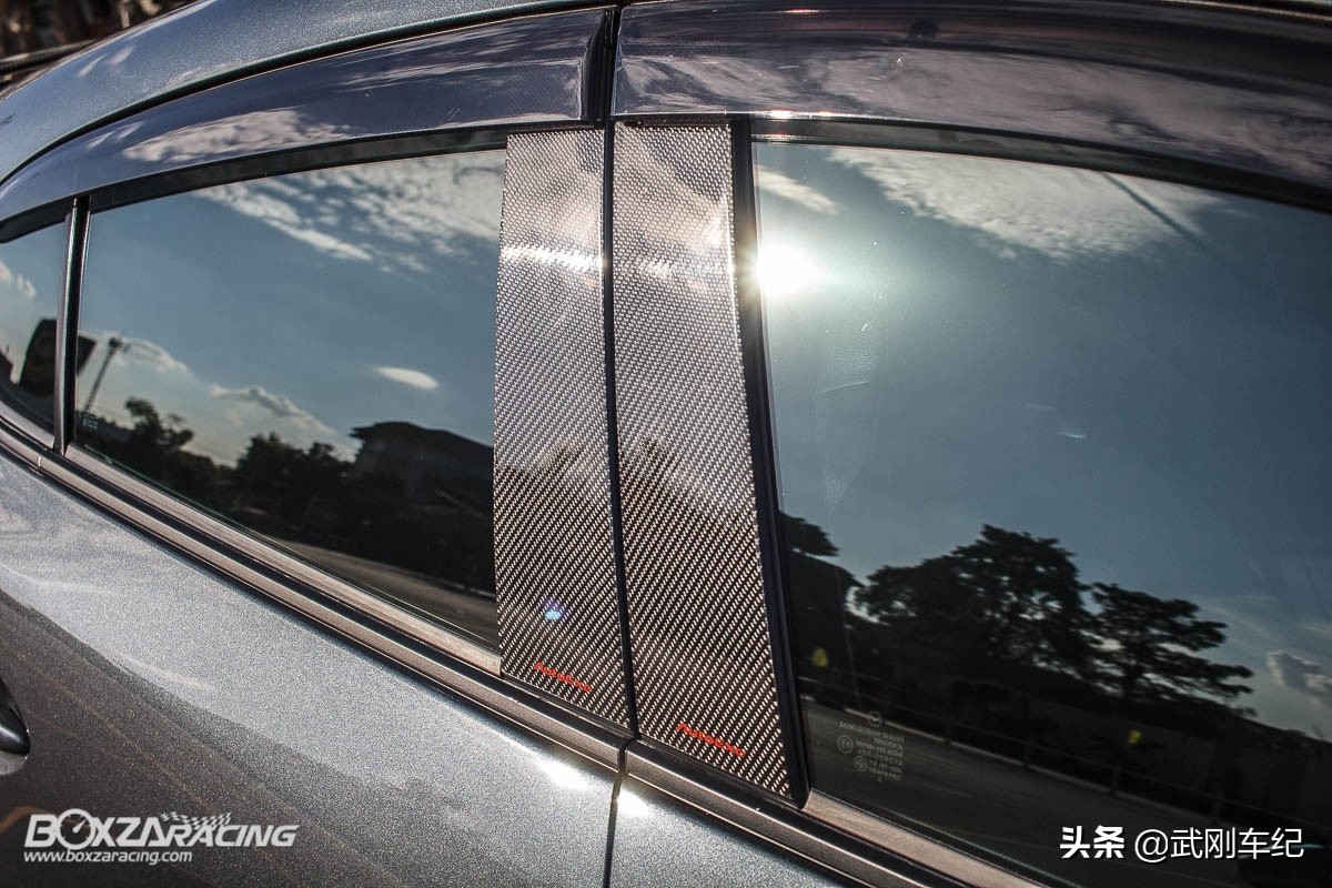 昂克赛拉战斗灰改装最帅效果,马自达3昂克赛拉改装中控显示屏