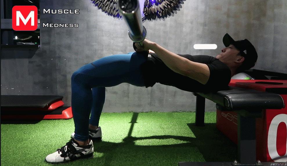 最有效的臀部凹陷训练,怎么通过臀部训练改善臀凹陷