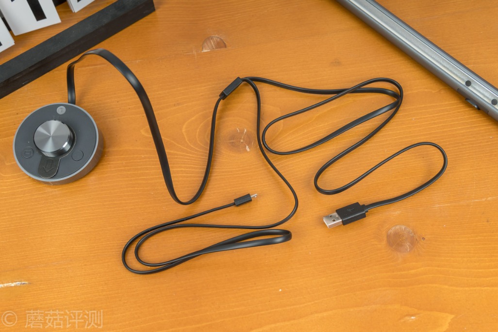 明基screenbarhalo怎么切换前后灯,明基screenbar和screenbarhalo