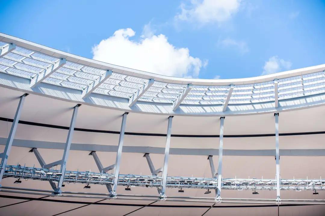 设计之美简介,欧洲标准设计的专业足球场