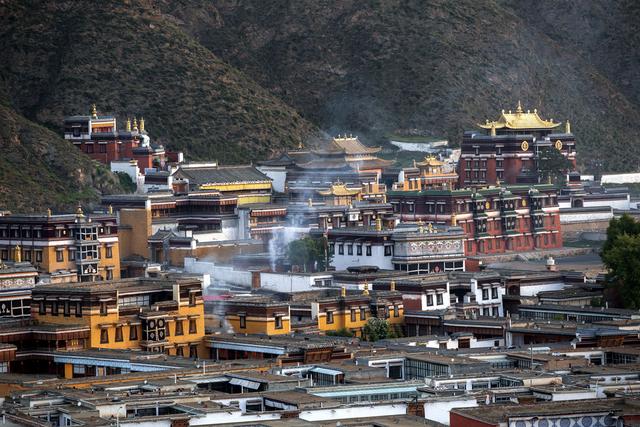 我不是小*藏西**，我是大甘南