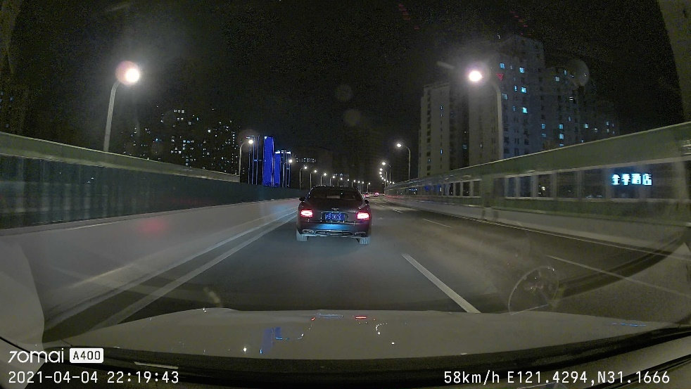 70迈记录仪a400拆解,70迈记录仪魔方a400评测