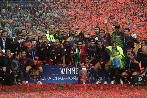 齐达内看梅西比赛巴萨,巴萨6号8号是谁