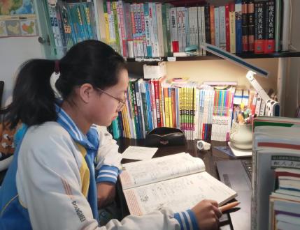 家校联动同心抗击疫情,家校携手战疫情凝心聚力育未来