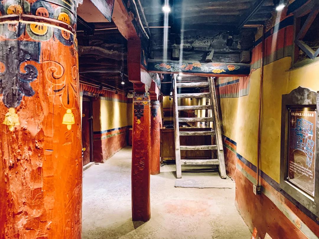 屋内天地|你看不懂的藏式朱甍