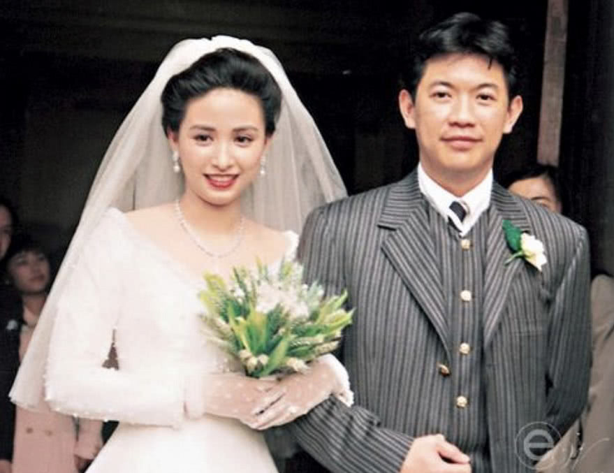 港姐吴婉芳好年轻,冻龄女神吴婉芳