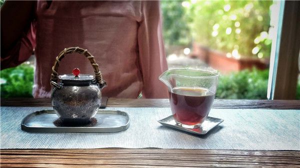 银壶泡茶有没有毒,银壶泡茶危害视频